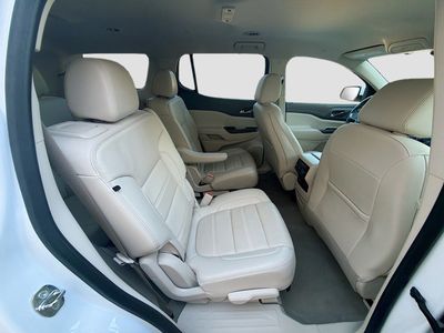 2023 GMC Acadia - Photo 28