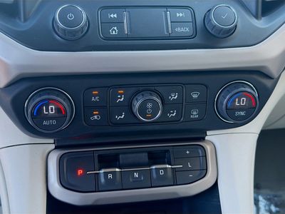 2023 GMC Acadia - Photo 13
