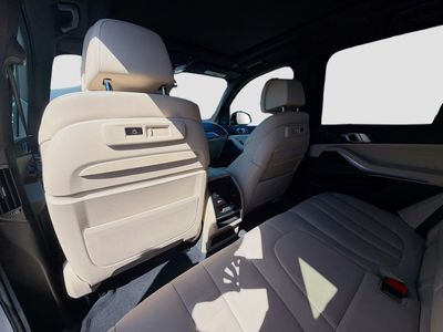 2022 BMW X5 - Photo 18