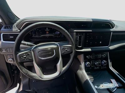 2023 GMC Yukon - Photo 8
