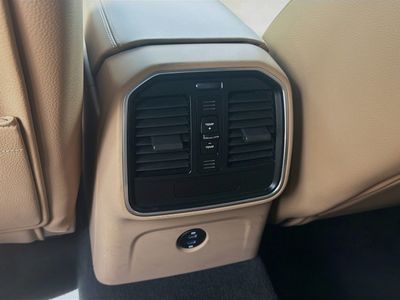 2021 Porsche Macan - Photo 20