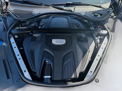 2020 Porsche Panamera - Photo 33