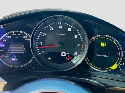 2020 Porsche Panamera - Photo 9