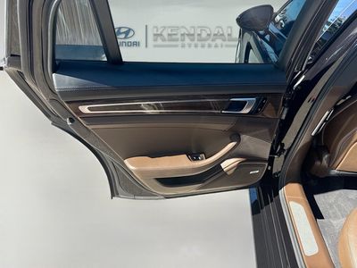 2020 Porsche Panamera - Photo 23