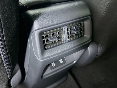 2025 Honda CR-V Hybrid - Photo 18