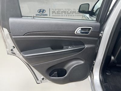 2017 Jeep Grand Cherokee - Photo 23