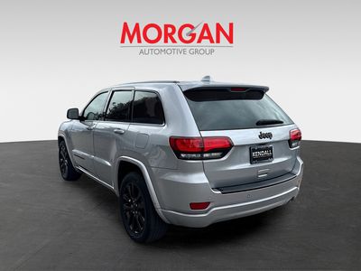 2017 Jeep Grand Cherokee - Photo 4