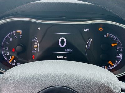 2017 Jeep Grand Cherokee - Photo 9
