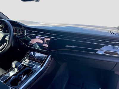 2023 Audi Q8 - Photo 30