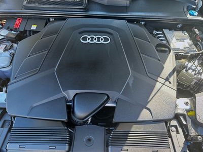 2023 Audi Q8 - Photo 33
