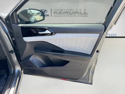 2022 Volkswagen Taos - Photo 30