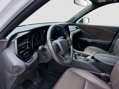 2025 Lexus TX - Photo 7