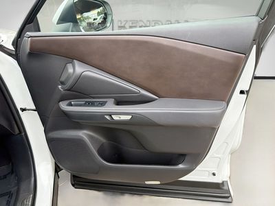 2025 Lexus TX - Photo 31