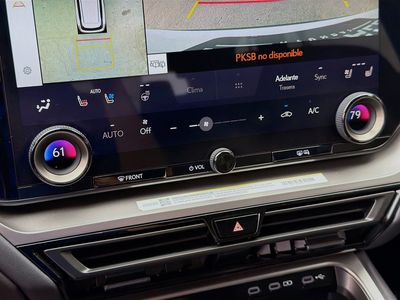 2025 Lexus TX - Photo 12