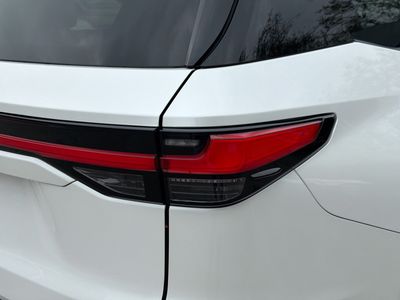 2025 Lexus TX - Photo 25