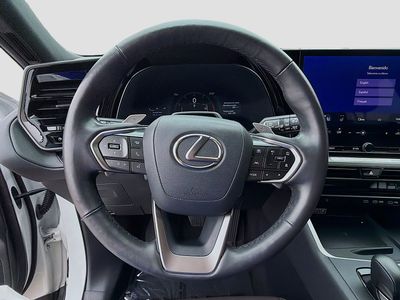 2025 Lexus TX - Photo 8