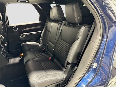 2023 Land Rover Discovery - Photo 25