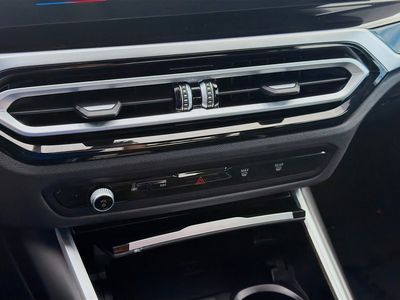 2024 BMW 3 Series - Photo 12