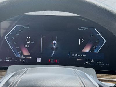 2025 BMW X5 - Photo 9