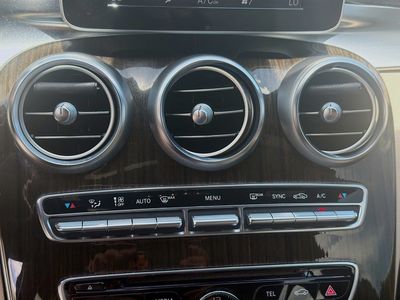 2018 Mercedes-Benz C-Class - Photo 13