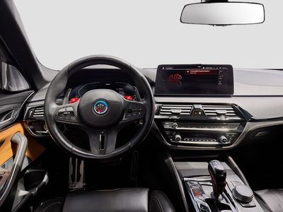 2023 BMW M5 — photo 18 view