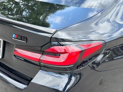 2023 BMW M5 — photo 25 view
