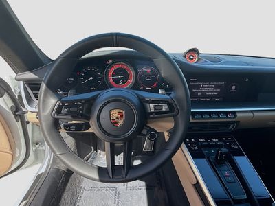 2025 Porsche 911 - Photo 8