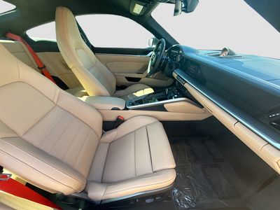 2025 Porsche 911 - Photo 26