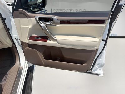 2018 Lexus GX - Photo 31