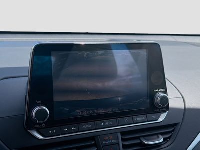 2022 Nissan Altima - Photo 11