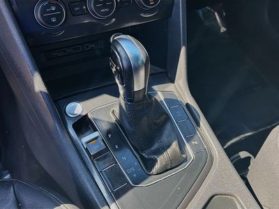 2020 Volkswagen Tiguan - Photo 13