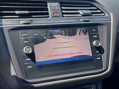 2020 Volkswagen Tiguan - Photo 11