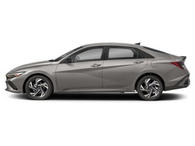 2025 Hyundai Elantra - Photo 6