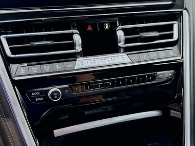 2023 BMW 8 Series - Photo 13