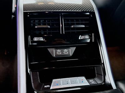 2023 BMW 8 Series - Photo 21