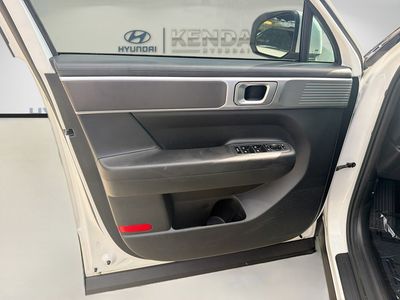 2025 Hyundai Santa Fe - Photo 17