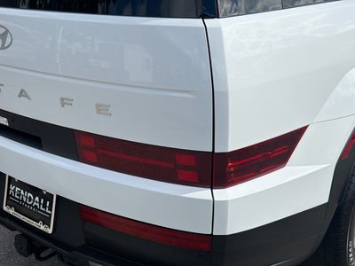 2025 Hyundai Santa Fe - Photo 24