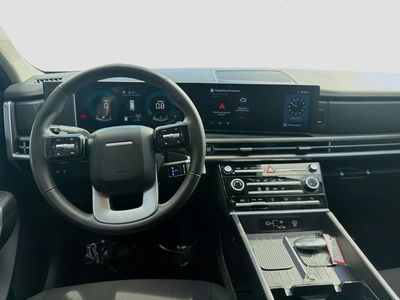 2025 Hyundai Santa Fe - Photo 18