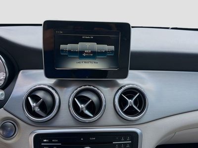 2017 Mercedes-Benz GLA - Photo 10
