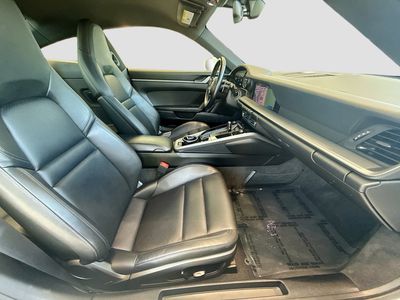 2021 Porsche 911 - Photo 27