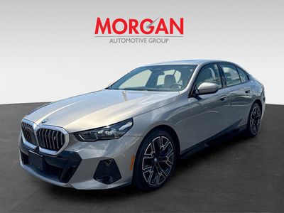 2025 BMW i5 - Photo 3