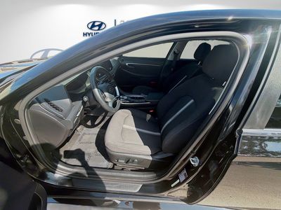 2021 Hyundai Sonata - Photo 16