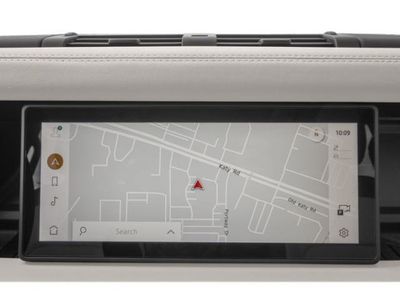 2024 Land Rover Defender — photo 16 view