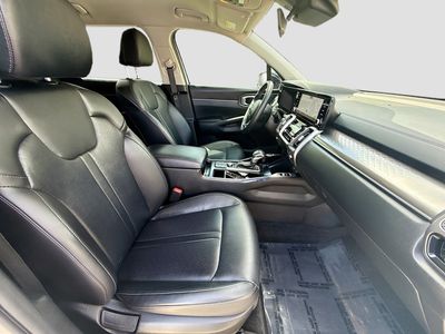 2023 Kia Sorento - Photo 30