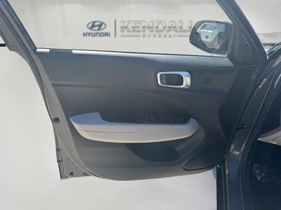 2024 Hyundai Venue - Photo 17