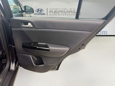 2020 Kia Sportage - Photo 29
