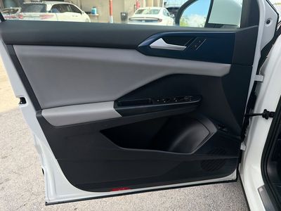 2022 Volkswagen Taos - Photo 19