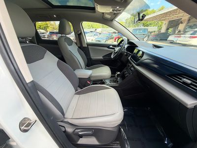 2022 Volkswagen Taos - Photo 31