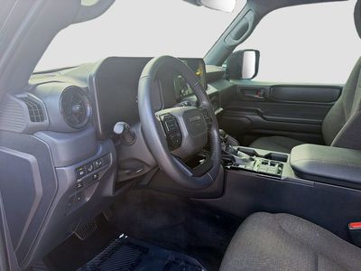 2025 Toyota Land Cruiser - Photo 7