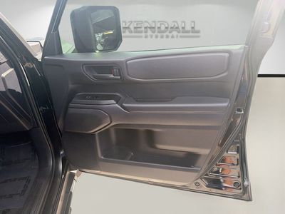 2025 Toyota Land Cruiser - Photo 31